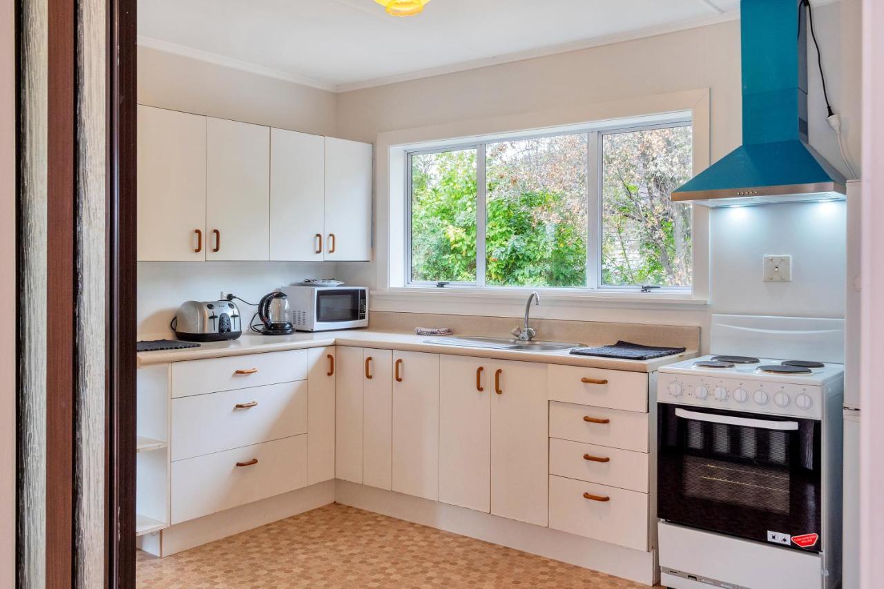 3 Bedroom In Onehunga W Parking - Wifi - Netflix Оукланд Екстериор снимка